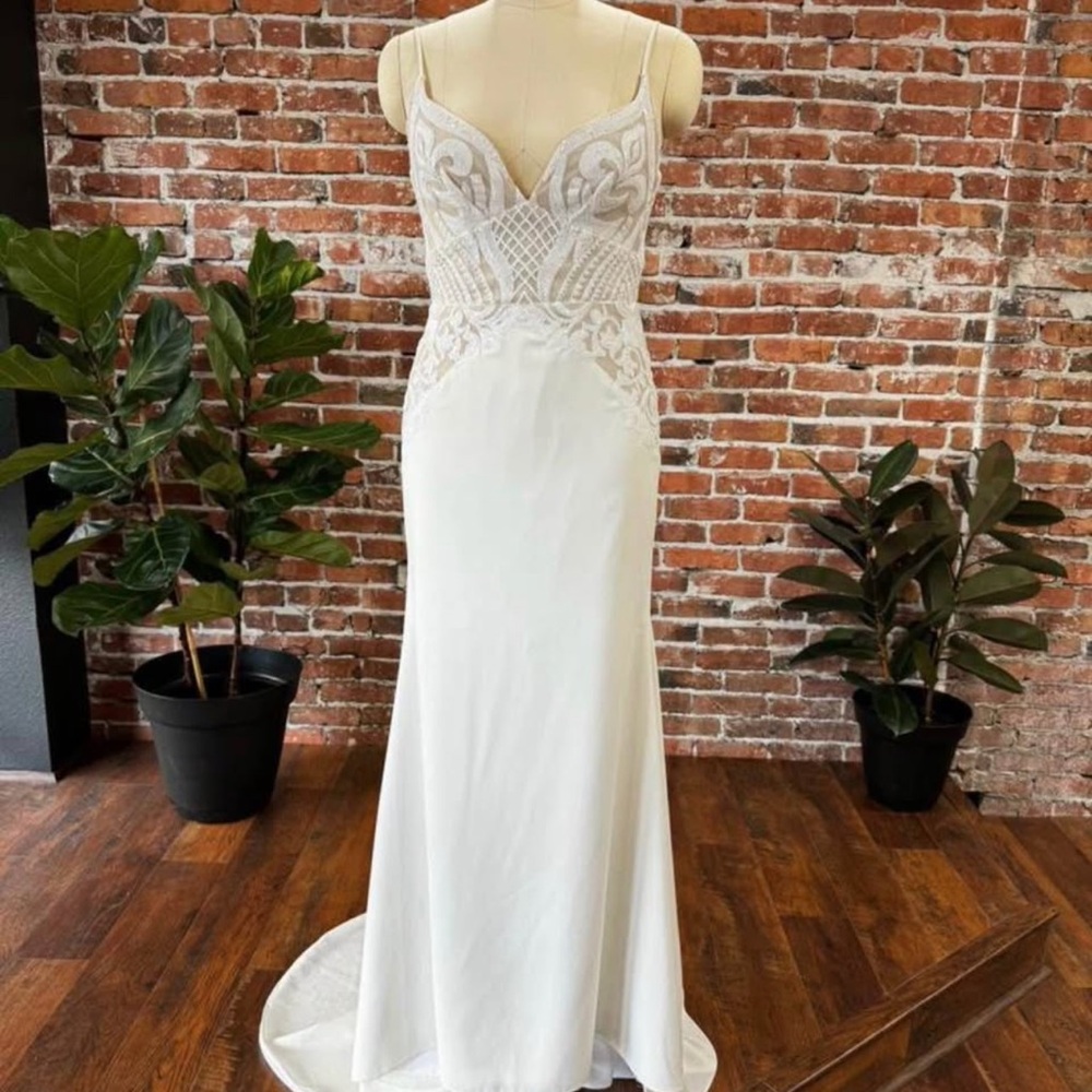 Hayley Paige Xenia Wedding Dress